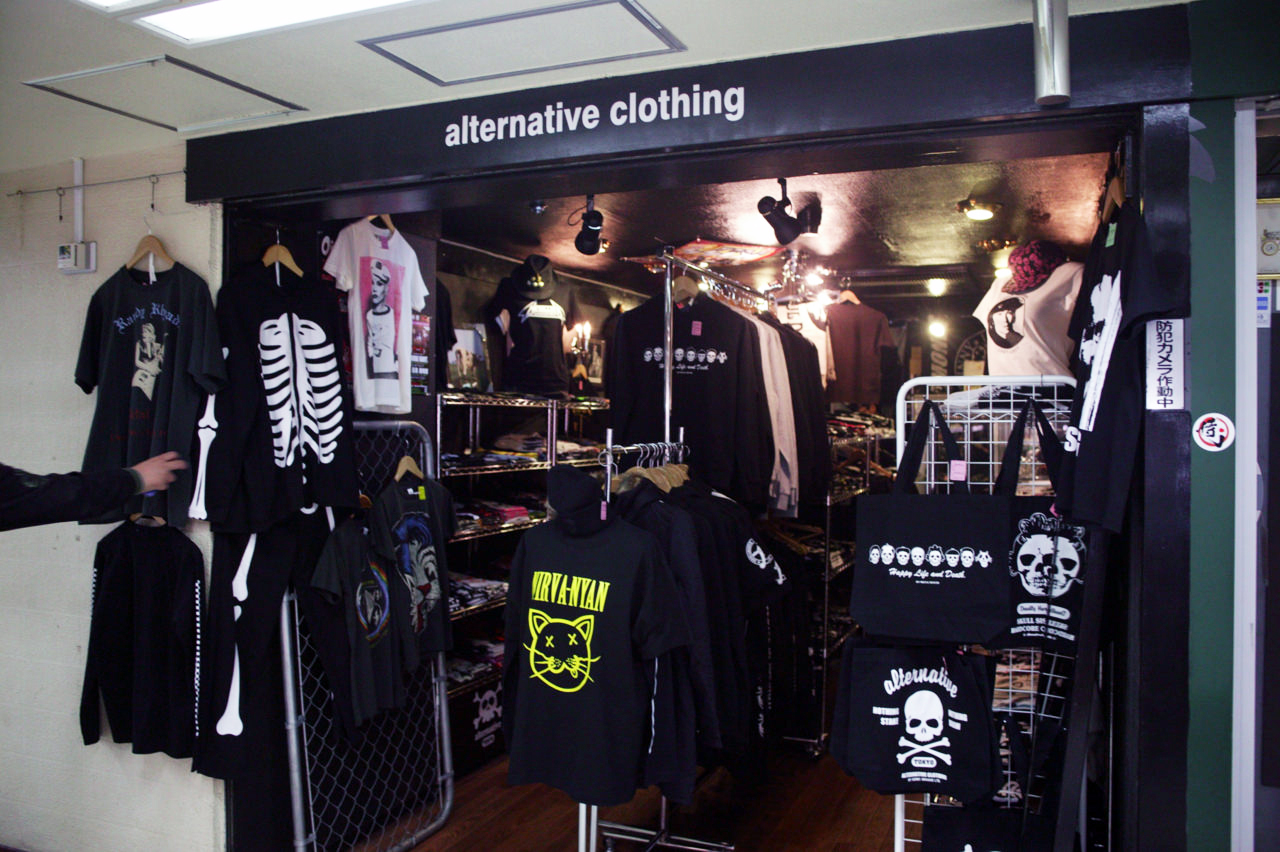 alternative clothing